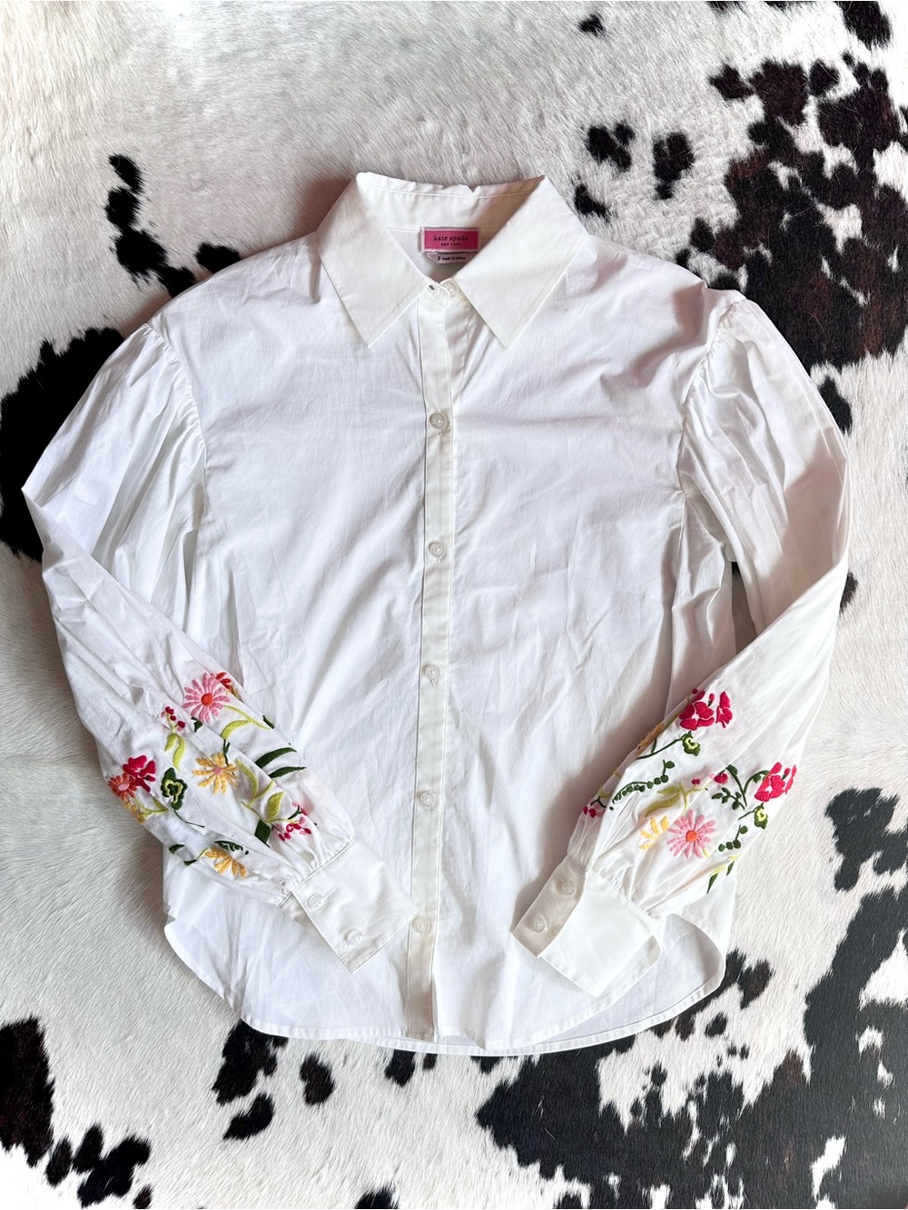 kate spade White Button-Down Shirt with Floral Sleeve Embroidery